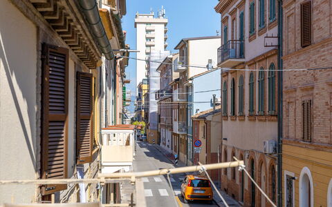Casa La Conchiglia: Building, Window, Urban Area, Town, Residential Area, Neighbourhood, Apartment, Street, Urban Design, Home