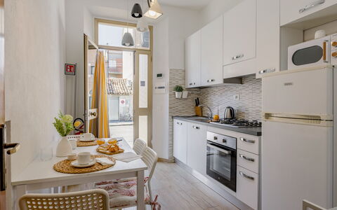 Casa La Conchiglia: Kitchen Appliance, Furniture, Kitchen, Interior Design, Major Appliance, Countertop, Flooring, Wood, Home Appliance, Cabinetry