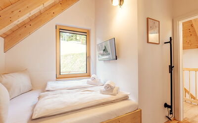 Chalet Nr. 4 mit 2 Sz, Sauna & Whirlpool