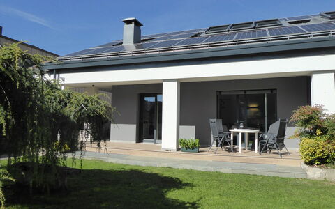House Martina: Home, House, Architecture, Roof, Residential Area, Door, Shade, Estate, Garden, Yard