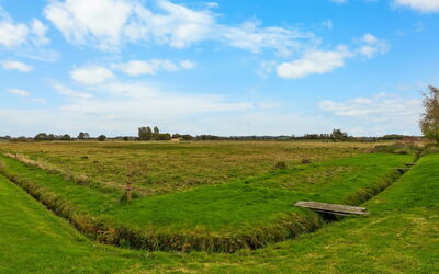 Lanica - 150M from the Sea