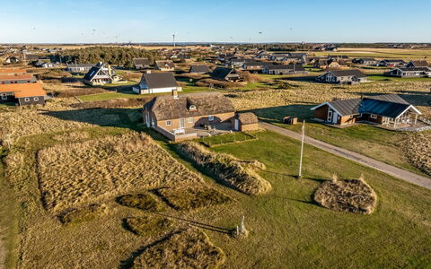 Amber - 300M from the Sea: House, Roof, Home, Cottage, Shed, Garden Buildings, Siding, Yard, Log Cabin, Hut
