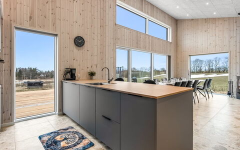 Gillis - 1Km from the Sea: Hardwood, Wood Flooring, Kitchen, Plank, Plywood, Wood Stain, Countertop