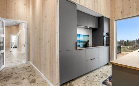 Gillis - 1Km from the Sea: Flooring, Wood, Floor, Ceiling, Interior Design, Wood Flooring, Kitchen, Composite Material, Countertop, Hardwood