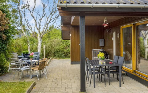 Naema - 500M from the Sea: Wood, Furniture, Apartment, Room, Ceiling, Wood Stain, Chair, Hardwood, Varnish, Lumber