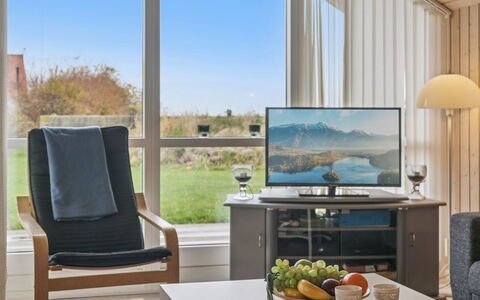 Terne - 90M from the Sea: Furniture, Interior Design, Television, Electronic Device, Television Set, Living Room, Flooring, Chair, Table