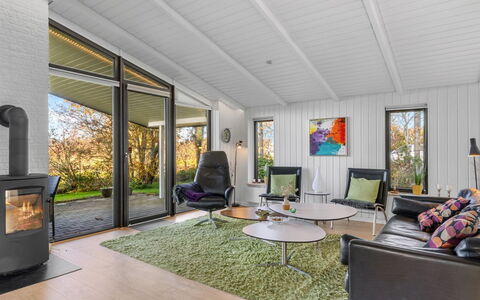 Sigbrit - 100M from the Sea: Interior Design, Flooring, Floor, Wood, Ceiling, Furniture, Wood Flooring, Living Room, Couch, Home