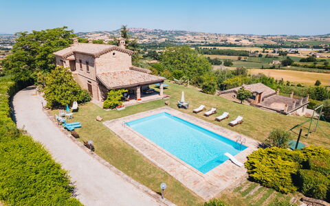 Villa Incanto: Swimming Pool, Estate, Villa, Hacienda, Farmhouse, Mansion