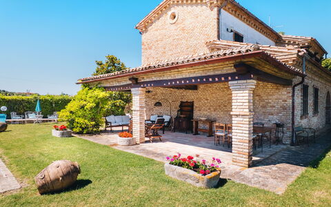 Villa Incanto: Outdoor Furniture, Shade, Outdoor Table, Farmhouse, Estate, Hacienda, Garden, Yard, Backyard, Landscaping
