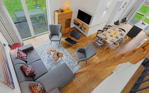 Abendrot: Furniture, Interior Design, Flooring, Wood, Couch, Floor, Living Room, Ceiling, Room, Chair