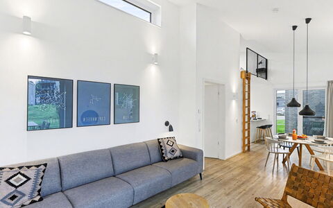Sonnenwiese: Furniture, Interior Design, Flooring, Couch, Wall, Floor, Living Room, Wood, Ceiling, Room