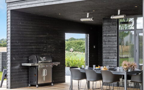 Emelina - 300M from the Sea: Apartment, Shade, Balcony, Chair, Fence, Outdoor Furniture, Aluminium, Artificial Turf