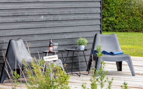 Emelina - 300M from the Sea: Apartment, Shade, Balcony, Chair, Fence, Outdoor Furniture, Aluminium, Artificial Turf
