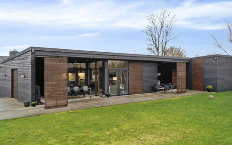 Emelina - 300M from the Sea: Apartment, Shade, Balcony, Chair, Fence, Outdoor Furniture, Aluminium, Artificial Turf