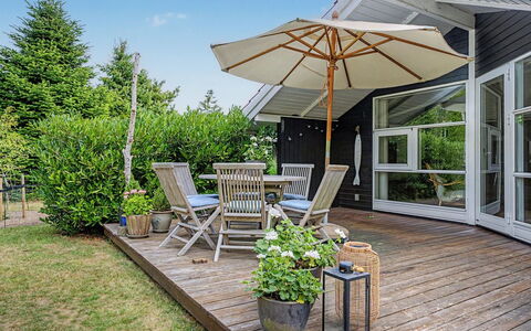Lirim - 400M from the Sea: Cottage, Backyard, Yard, Garden Buildings, Shed, Siding, Outdoor Furniture, Log Cabin, Outdoor Structure, Shack