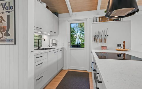 Edvard - 300M from the Sea: Kitchen, Kitchen Appliance, Countertop, Flooring, Major Appliance, Interior Design, Wood, Cabinetry, Floor, Home Appliance