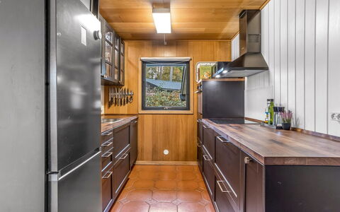 Sheyla - 70M from the Sea: Wood, Major Appliance, Kitchen Appliance, Kitchen, Flooring, Interior Design, Countertop, Lighting, Home Appliance, Cabinetry