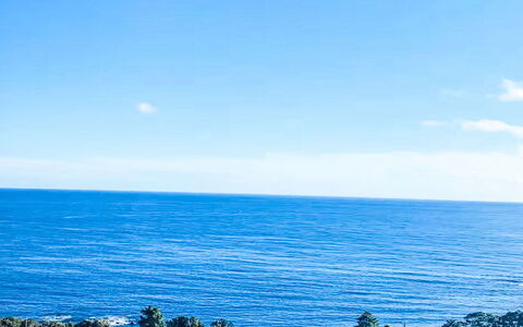 Casa Orsoni 80M²: Blue, Sky, Water, Daytime, Water Resources, Body Of Water, Horizon, Sea, Coastal And Oceanic Landforms