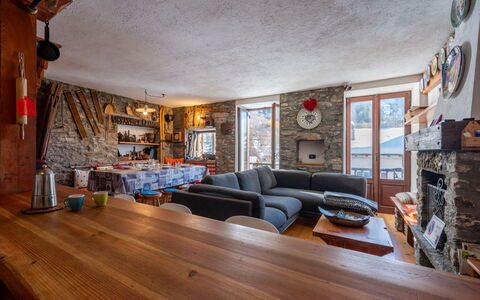 Verrand: Wood, Furniture, Table, Chair, Kitchen & Dining Room Table, Hardwood, Wood Stain, Lumber, Living Room, Coffee Table