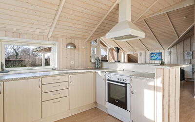 Nicolaus - 1.3Km from the Sea