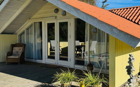 Lenny - 500M from the Sea: Interior Design, Furniture, Couch, Flooring, Floor, Room, Ceiling, Living Room, Apartment