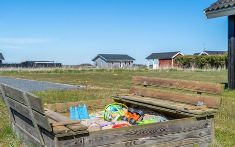 Galin - 210M to the Fjord: Grass, Wood, Rural Area, Shrub, Cottage, Roof, Plain, Land Lot, Home, Groundcover