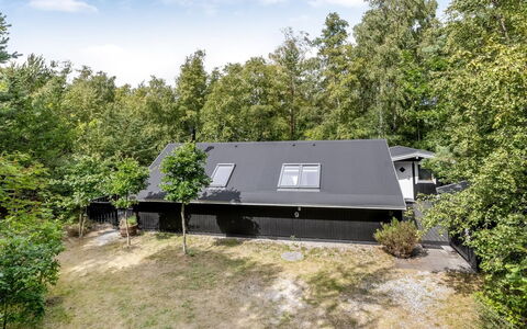 Else - 470M from the Sea: Roof, Home, Cottage, Estate, Garden, Shade, Driveway, Landscaping, Yard, Backyard