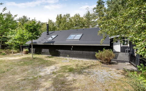 Else - 470M from the Sea: Cottage, Backyard, Yard, Garden Buildings, Shed, Siding, Outdoor Furniture, Log Cabin, Outdoor Structure, Shack