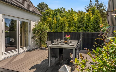 Paule - 1.3Km from the Sea: Wood, Shrub, Garden, Home, Outdoor Furniture, Deck, Shade, Hardwood, Backyard, Landscaping