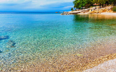 Sandra: Blue, Water, Body Of Water, Beach, Coast, Sea, Shore, Coastal And Oceanic Landforms, Summer, Bank