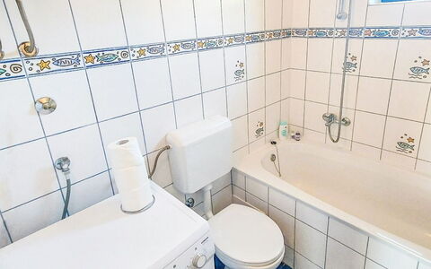 Sandra: Flooring, Floor, Plumbing Fixture, Toilet, Bathroom, Toilet Seat, Interior Design, Tile, Plumbing, Room
