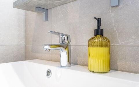 Ruka Chalets 3202: Plumbing Fixture, Bathroom, Sink, Bathroom Sink, Tap, Flooring, Plumbing, Interior Design, Countertop, Home