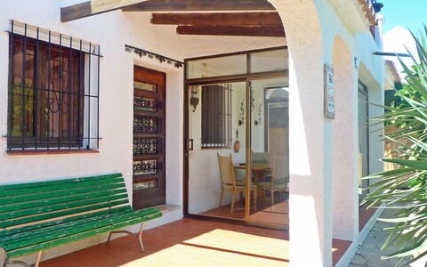 Marinada: Property, Building, House, Home, Real Estate, Architecture, Door, Porch, Facade, Residential Area