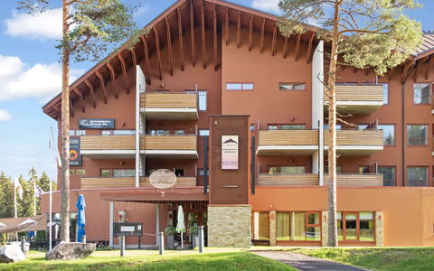 Tähtitahko: Furniture, Interior Design, Flooring, Floor, Table, Ceiling, Kitchen & Dining Room Table, Lighting, Chair, Home