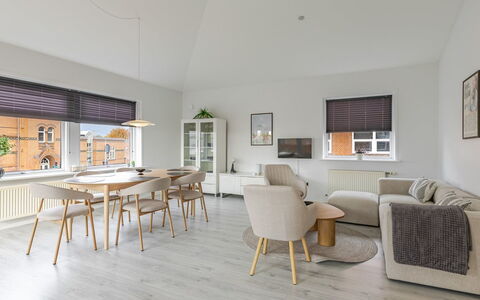 Fader - 31Km from the Sea: Wood, Garden, Backyard, Land Lot, Home, Roof, Shade, Deck, Hardwood, Yard