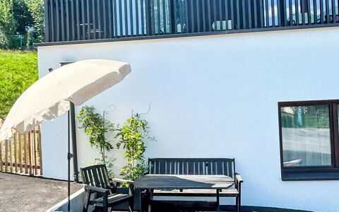 Fügen 225: Shade, Concrete, Balcony, Design, Yard, Porch, Outdoor Structure, Outdoor Furniture, Handrail, Deck