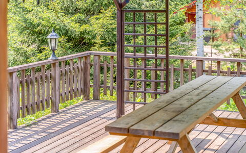 Villa Joutsen: Wood, Cottage, House, Home, Door, Hardwood, Garden Buildings, Wood Stain, Log Cabin, Plank
