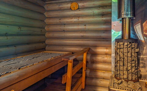 Villa Joutsen: Wood, Cottage, House, Home, Door, Hardwood, Garden Buildings, Wood Stain, Log Cabin, Plank
