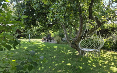 Yvette - 350M from the Sea: Roof, House, Home, Cottage, Door, Siding, Deck, Porch, Plank, Hardwood