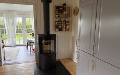 Yvette - 350M from the Sea
