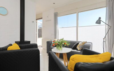 Accommodation:&nbsp;Zonneschijn 300.1