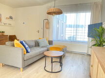 Accommodation:&nbsp;Happy House 300.3
