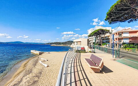 Villa Botrel: Coast, Sea, Shore, Beach, Shade, Resort Town, Bay, Vacation, Tropics, Walkway