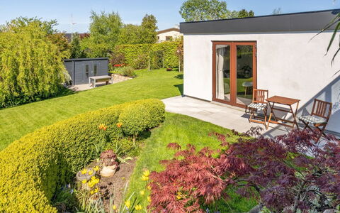 Martti - 200M from the Sea: Garden, Shrub, Land Lot, Groundcover, Landscaping, Lawn, Yard, Backyard, Cottage