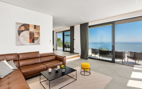 Marmonte: Wood, Floor, Furniture, Flooring, Interior Design, Apartment, Sea, Living Room, Chair, Ocean