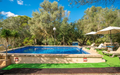 Sa Torreta: Swimming Pool, Resort, Leisure, Garden, Eco Hotel, Outdoor Furniture, Landscaping, Shade, Backyard, Estate