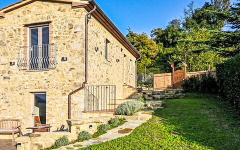 Il Fontino: Resort, Swimming Pool, Garden, Hacienda, Landscaping, Eco Hotel, Shade, Hotel, Villa