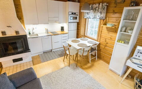 Ylläs-Suppa: Cottage, House, Home, Garden Buildings, Siding, Log Cabin, Farmhouse, Estate, Shed, Yard