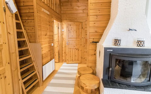 Ylläs-Suppa: Cottage, House, Home, Garden Buildings, Siding, Log Cabin, Farmhouse, Estate, Shed, Yard