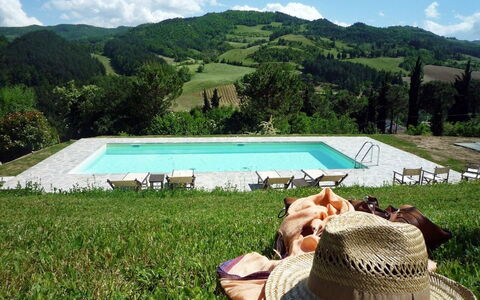 Torre Fantini: Leisure, Hill, Recreation, Swimming Pool, Vacation, Outdoor Furniture, Hill Station, Garden, Lawn, Farmhouse